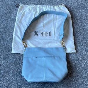 HOBO FLARE Bucket Bag in Whisper Blue